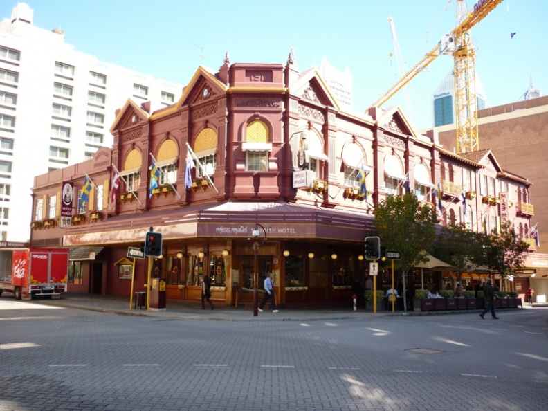 Pub-Perth